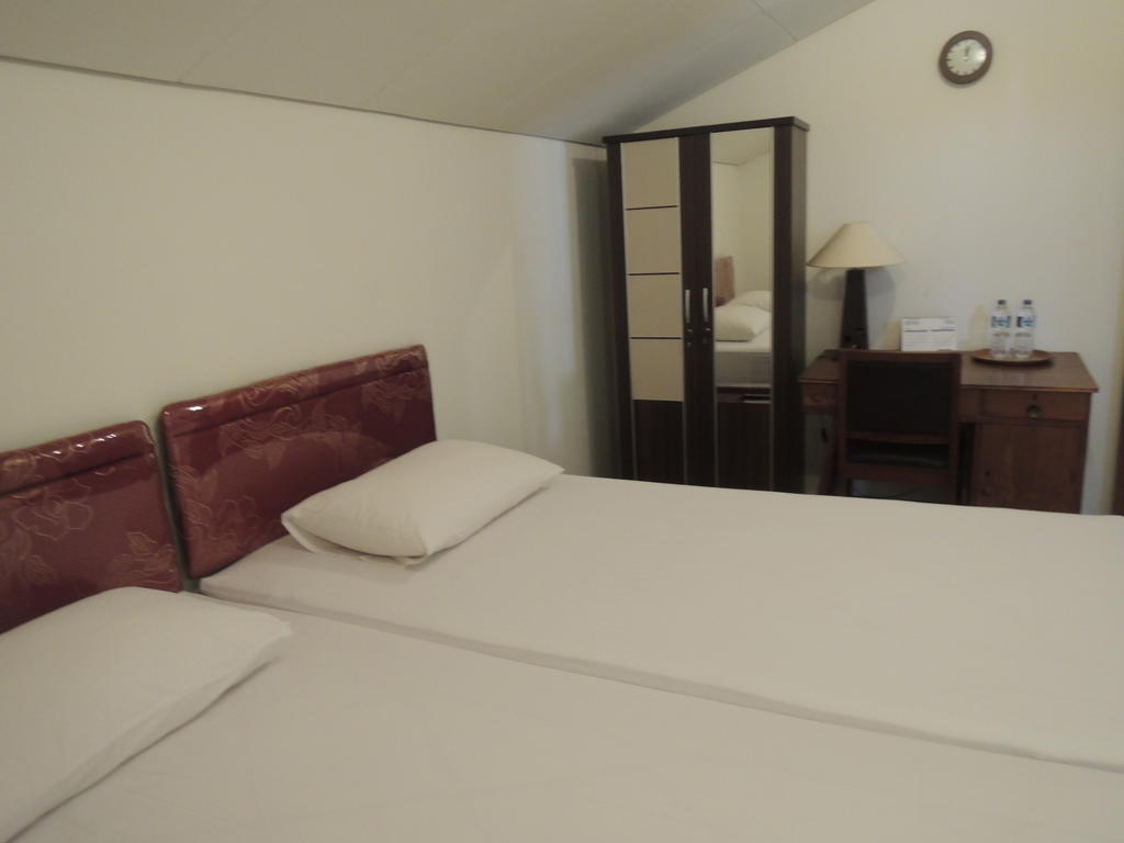 ג'קרטה Rumah Polonia Guest House חדר תמונה