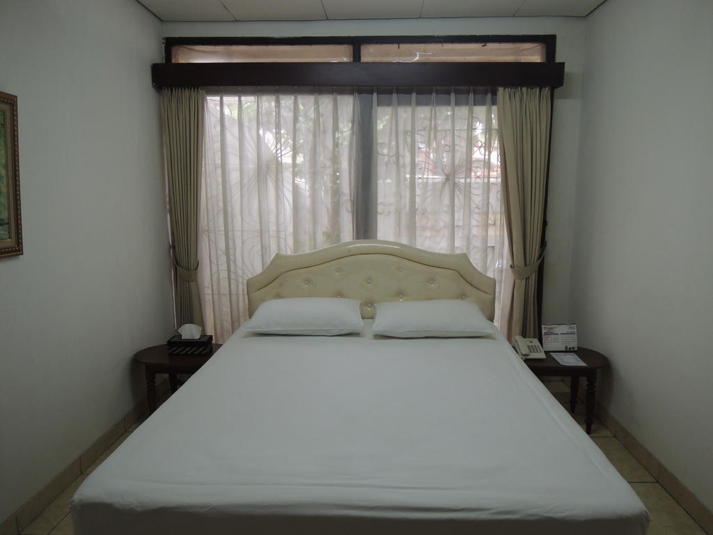 ג'קרטה Rumah Polonia Guest House חדר תמונה