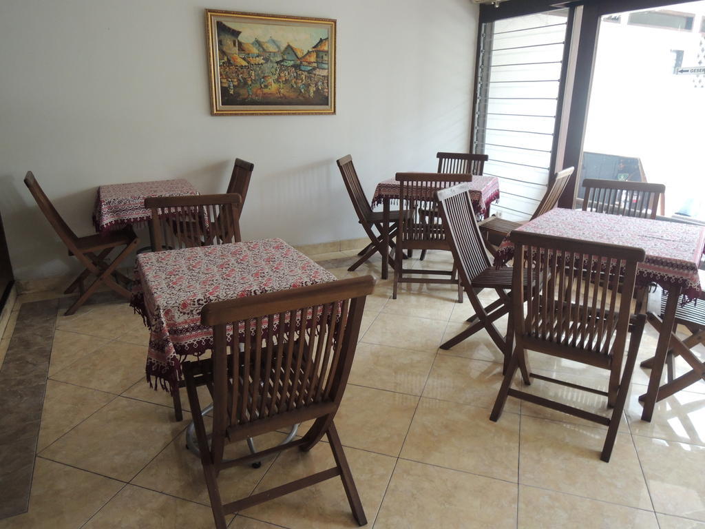 ג'קרטה Rumah Polonia Guest House מראה חיצוני תמונה